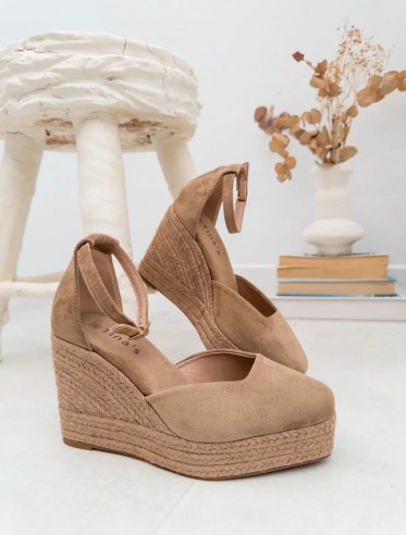 Sandalias Capri camel