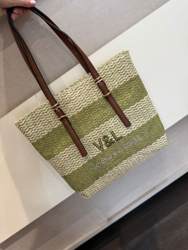 Bolso de hombro BALI verde VICTORIO &...