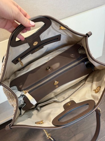 Bolso de hombro grande NARA marron...