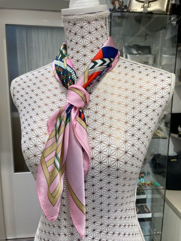 Pañuelo estampado Rosa